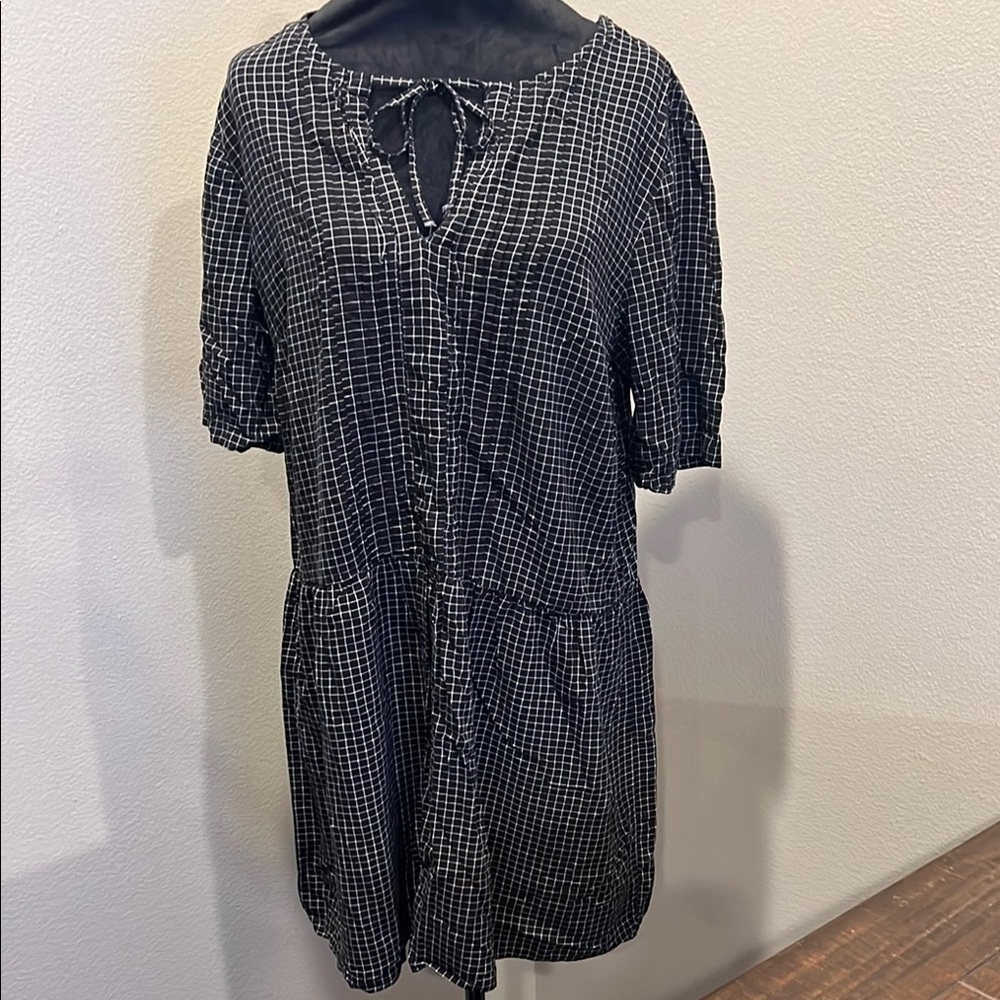 Old navy Black and White Checkered Dress
